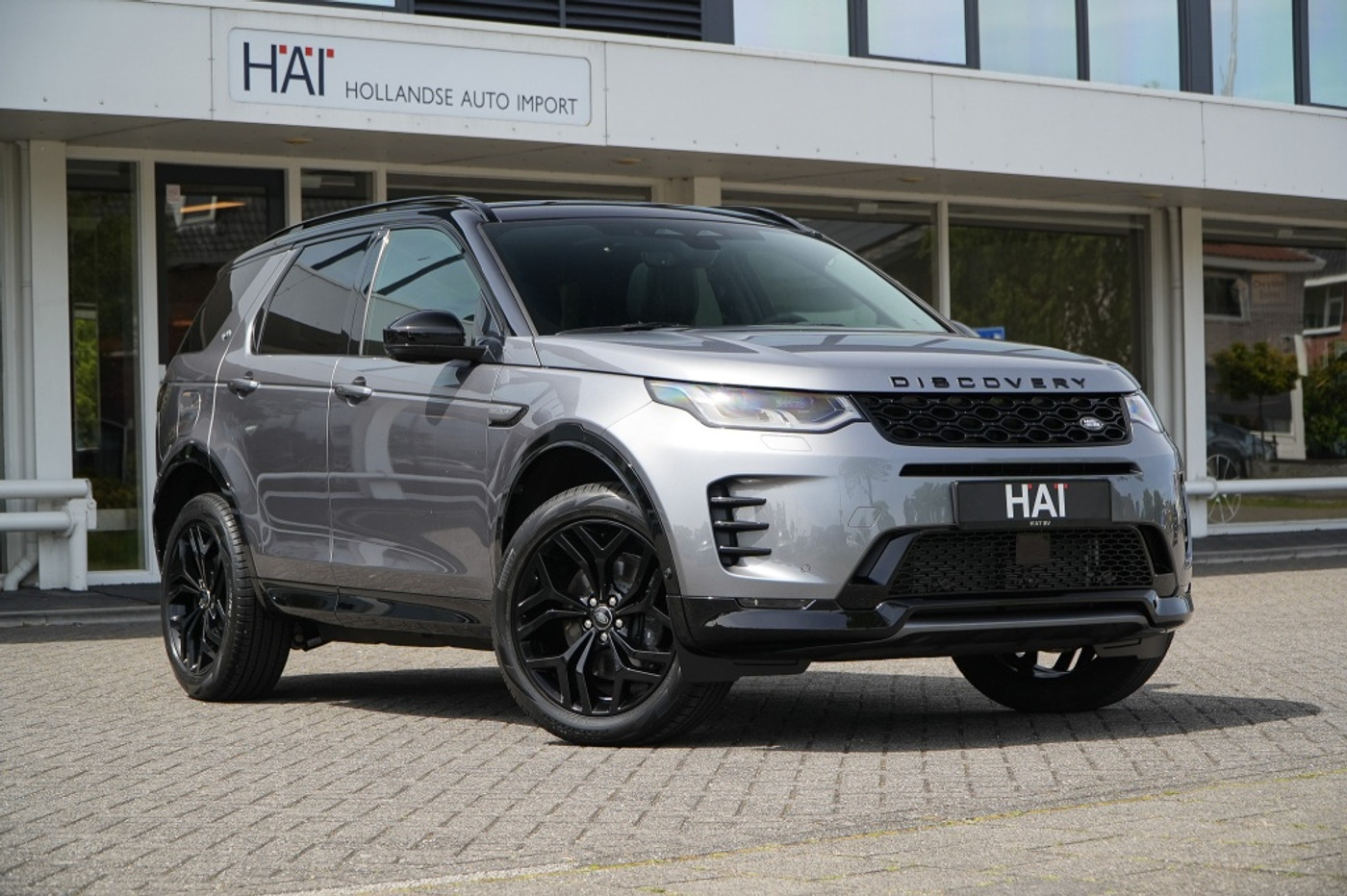 Land Rover Discovery Sport P270e Landmark I Pano I ACC I 5 jaar garantie 2026 - voorkant