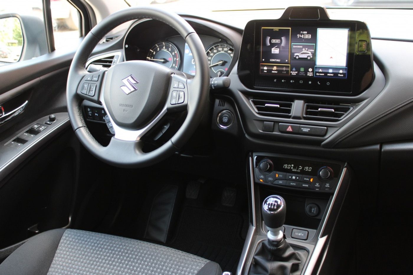 Foto van Suzuki S-cross