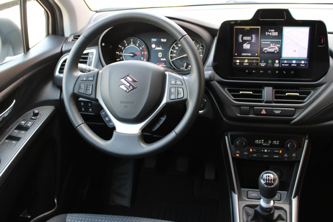 Foto van Suzuki S-cross