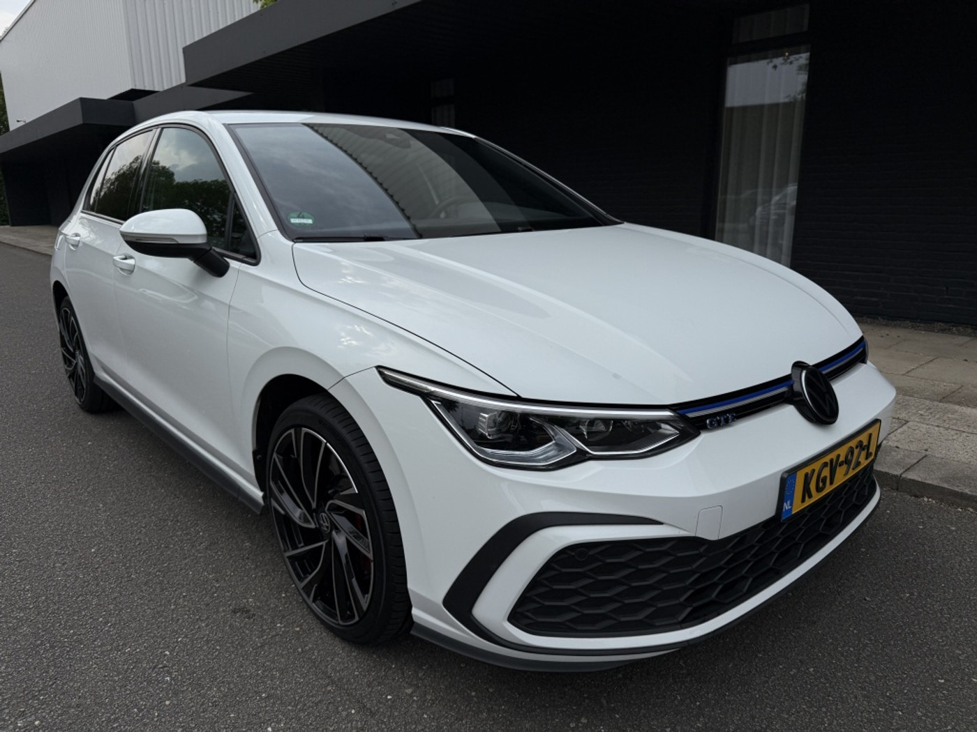 Foto van Volkswagen Golf GTE