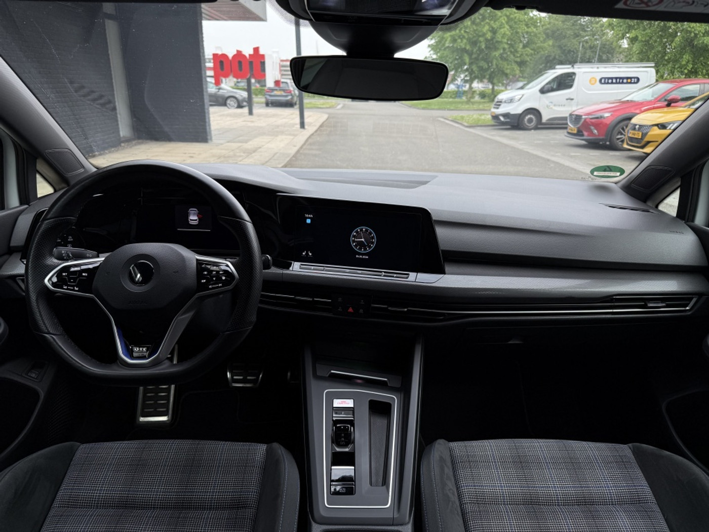 Foto van Volkswagen Golf GTE