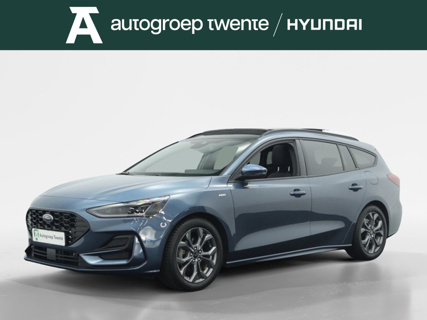 Ford Focus 1.0 EcoBoos ST Line X | Panoramadak | Trekhaak | Navigatie | Cru 2023 - voorkant