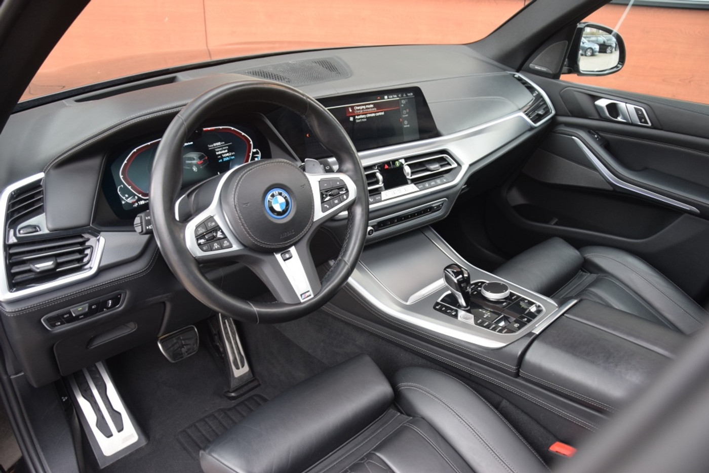 Foto van BMW X5 Xdrive45e