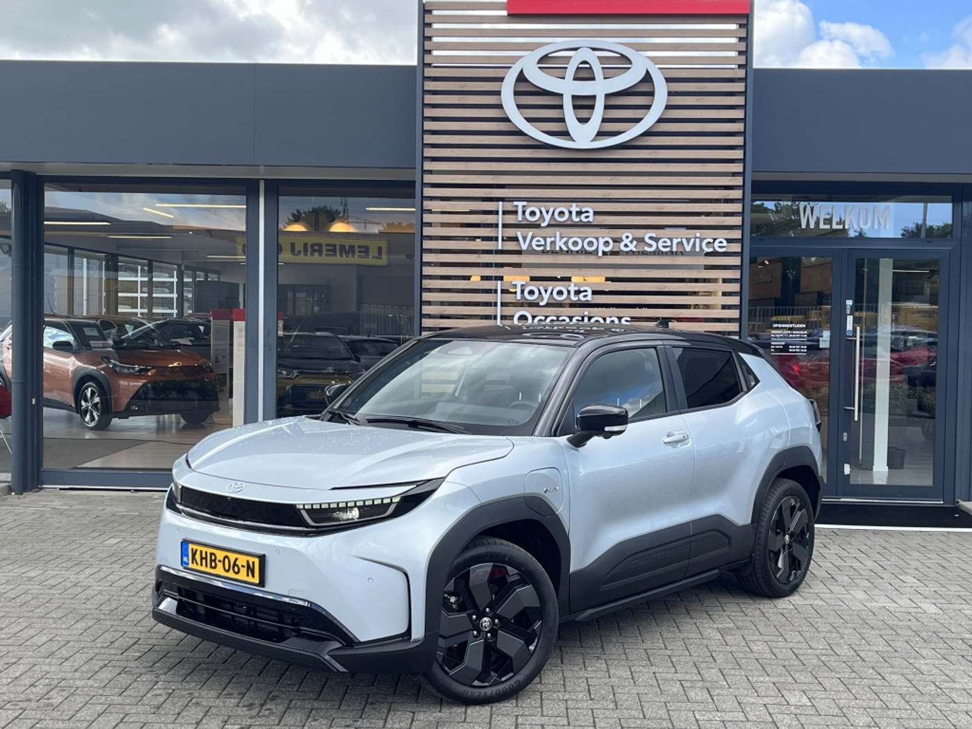 Toyota Urban Cruiser Executive 61 kWh 2026 - voorkant