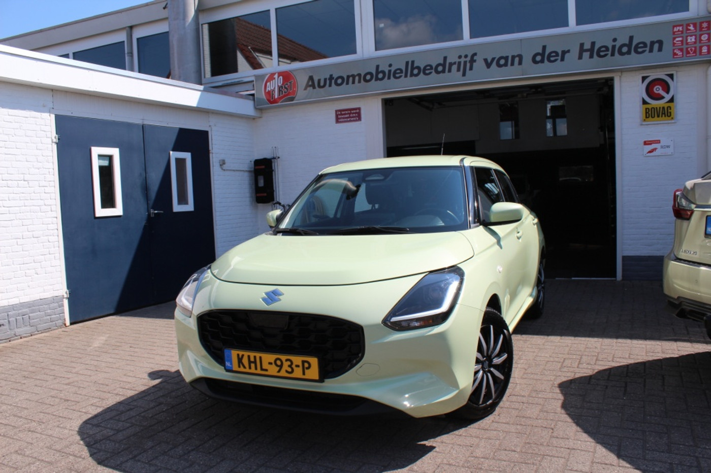 Suzuki Swift 1.2 Comfort Sm.Hyb. 2024 - voorkant