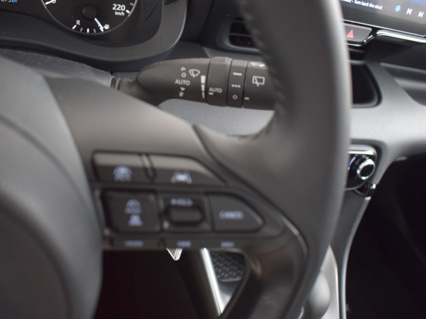 Foto van Mazda Mazda2 Hybrid