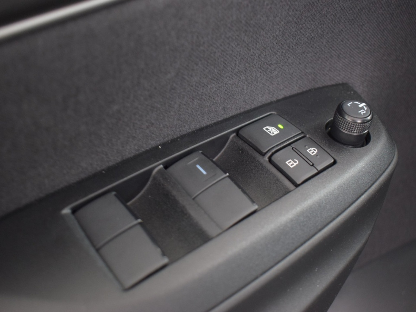 Foto van Mazda Mazda2 Hybrid