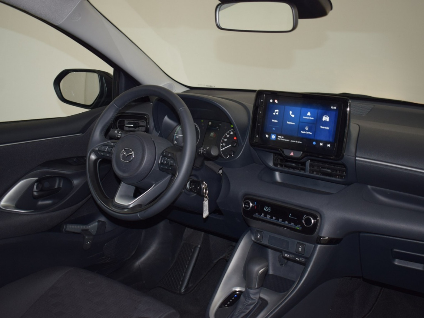 Foto van Mazda Mazda2 Hybrid