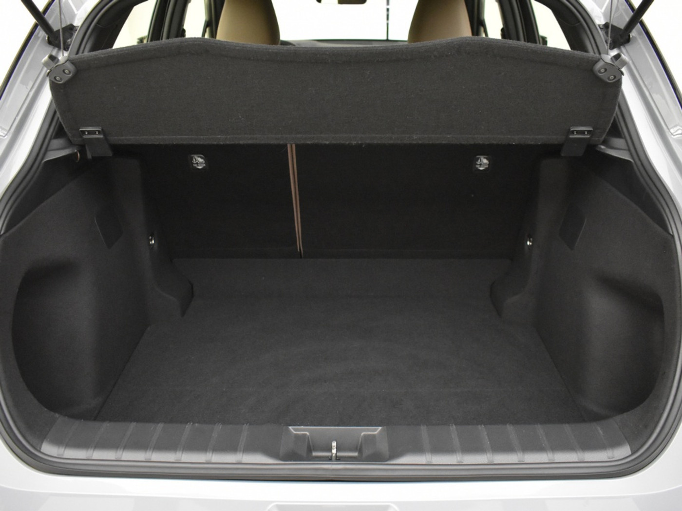 Foto van Lexus Lexus LBX