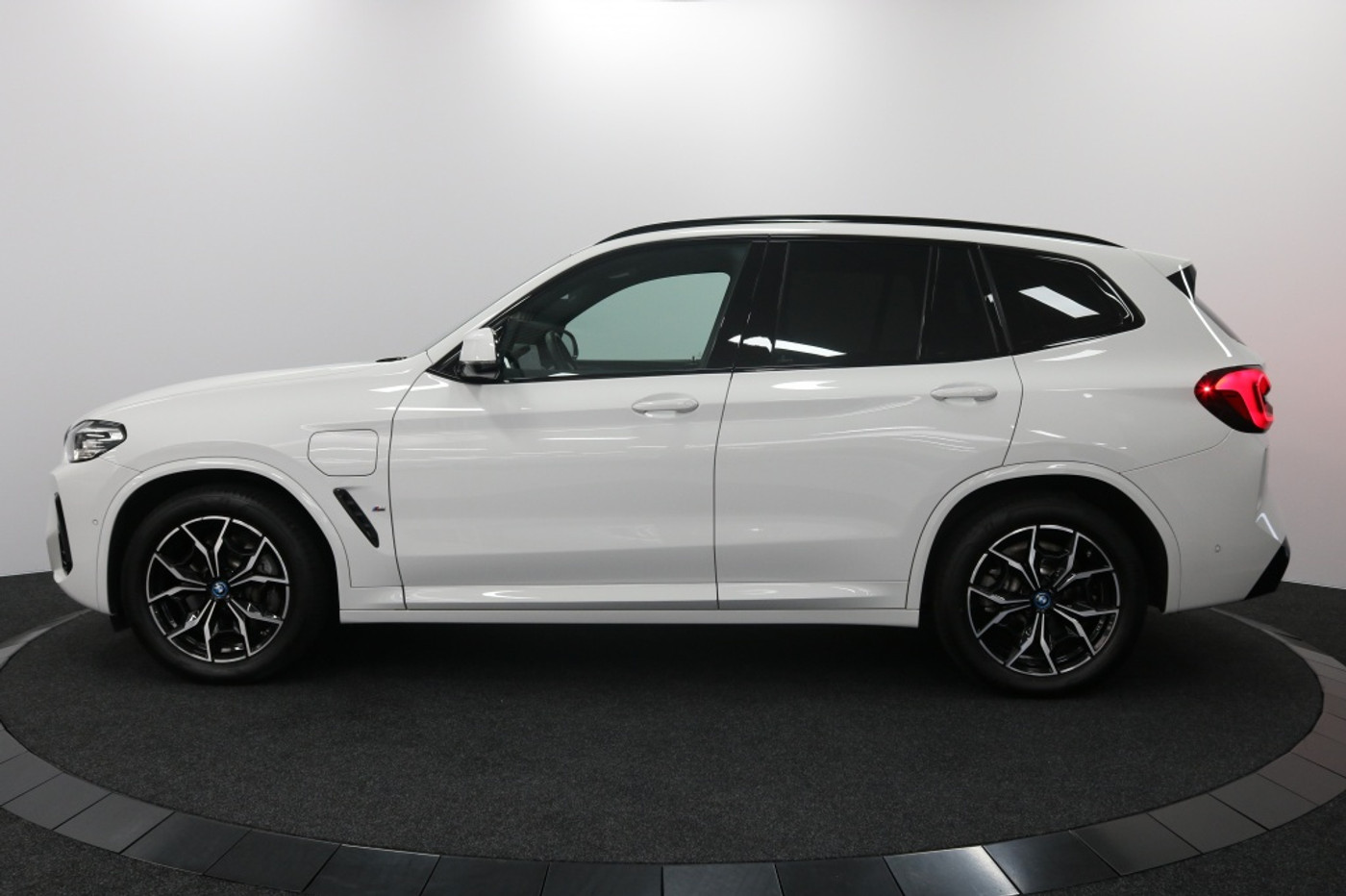 Foto van BMW X3 Xdrive30e