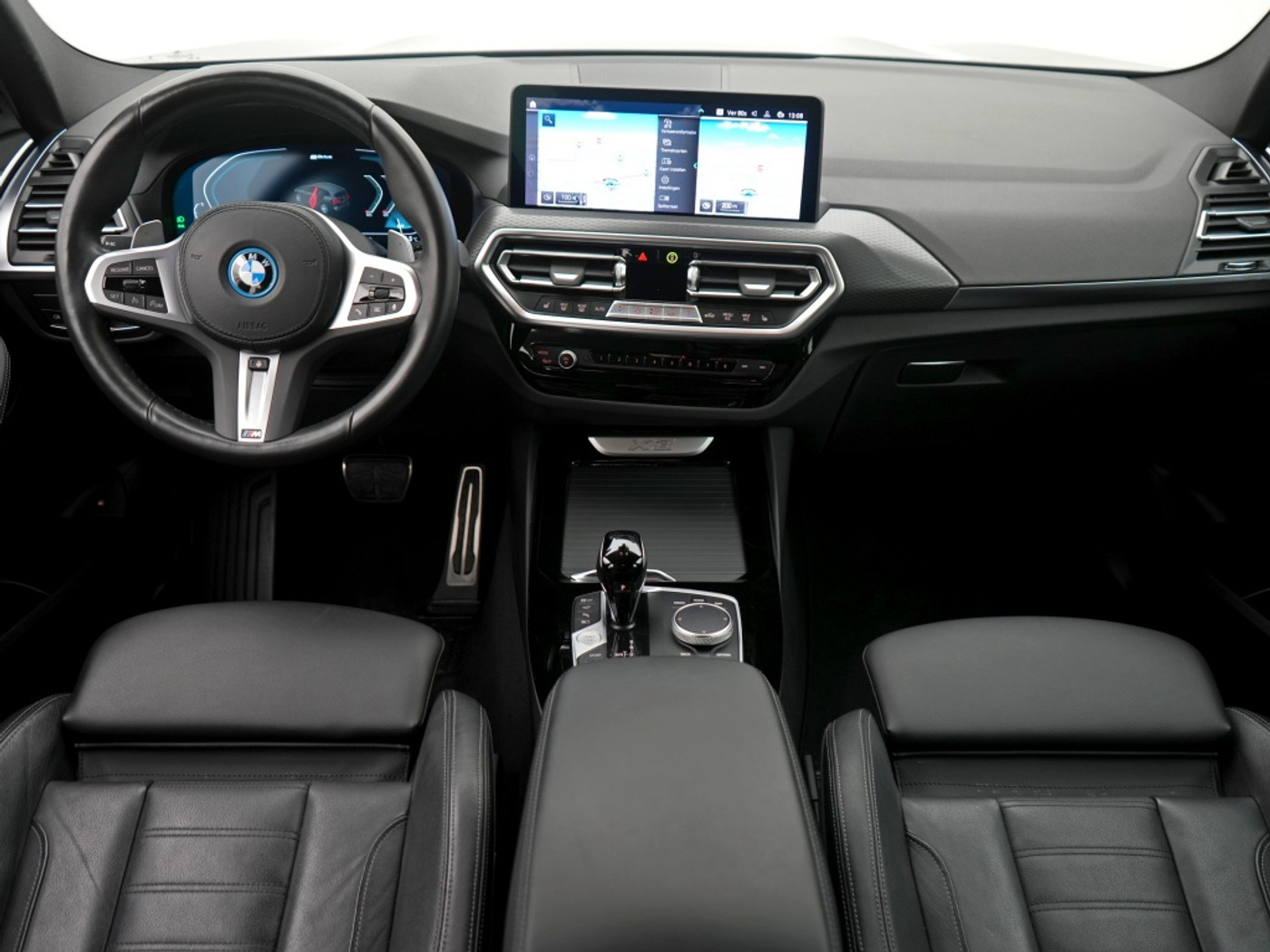 Foto van BMW X3 Xdrive30e