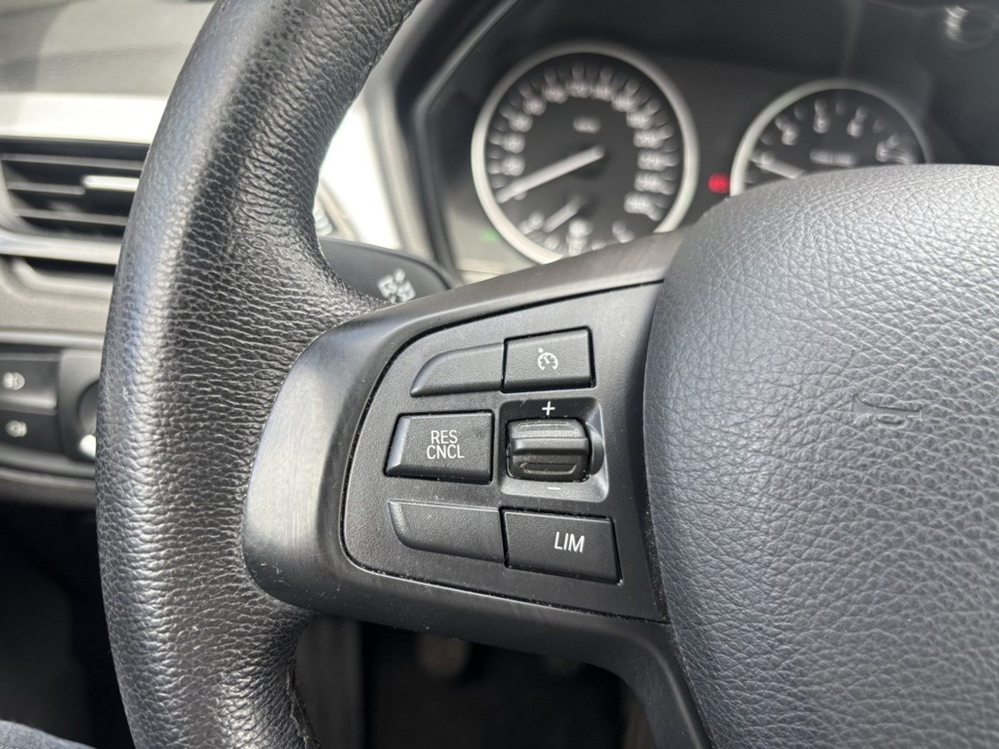 Foto van BMW X1 Sdrive18i