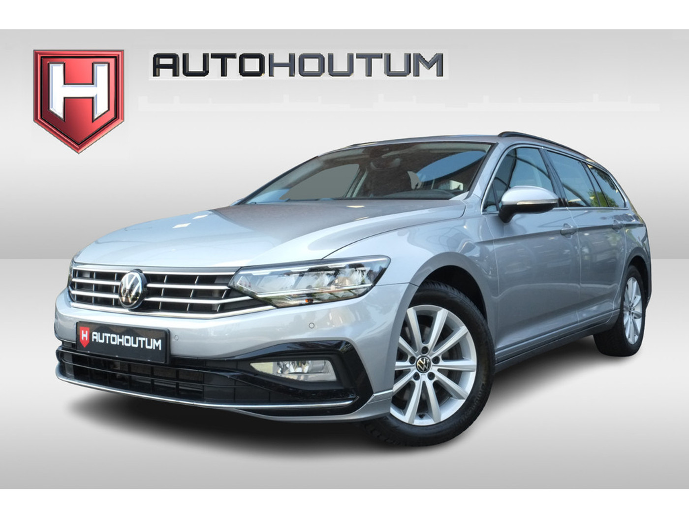 Volkswagen Passat Variant 2.0 TDI Business 150pk DSG 2023 - voorkant