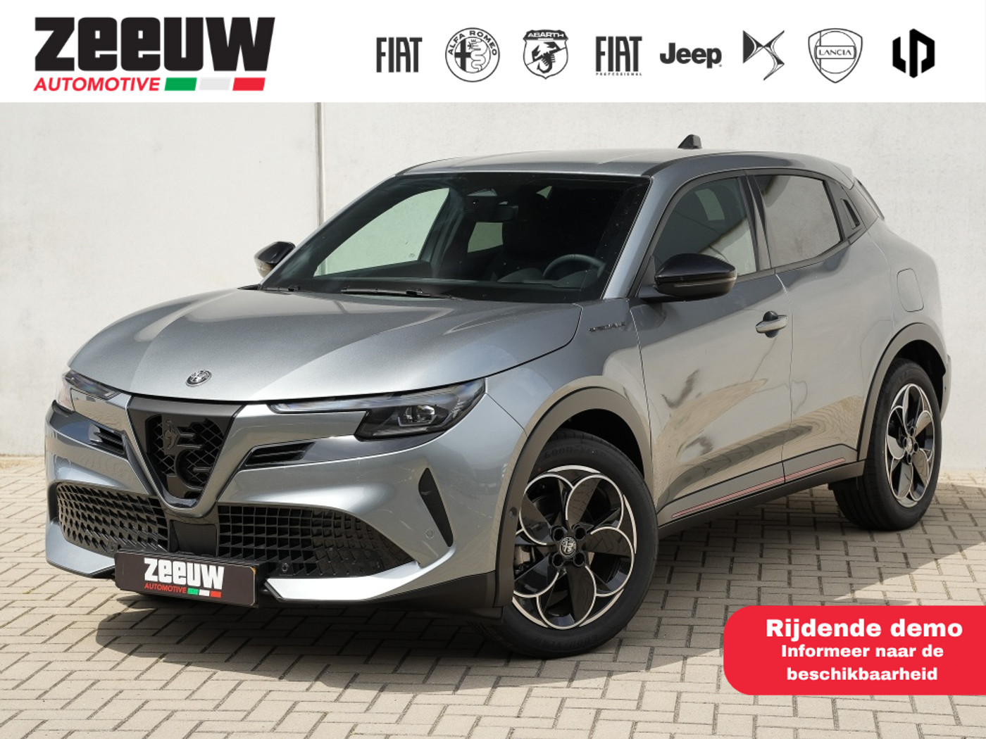 Alfa Romeo Alfa Romeo Junior Elettrica Speciale 54 kWh | Techno Pack | Navi | Camera | 18" 2026 - voorkant
