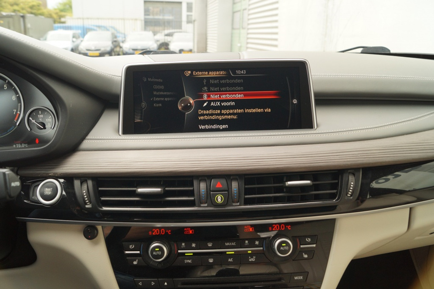 Foto van BMW X5 Xdrive40e