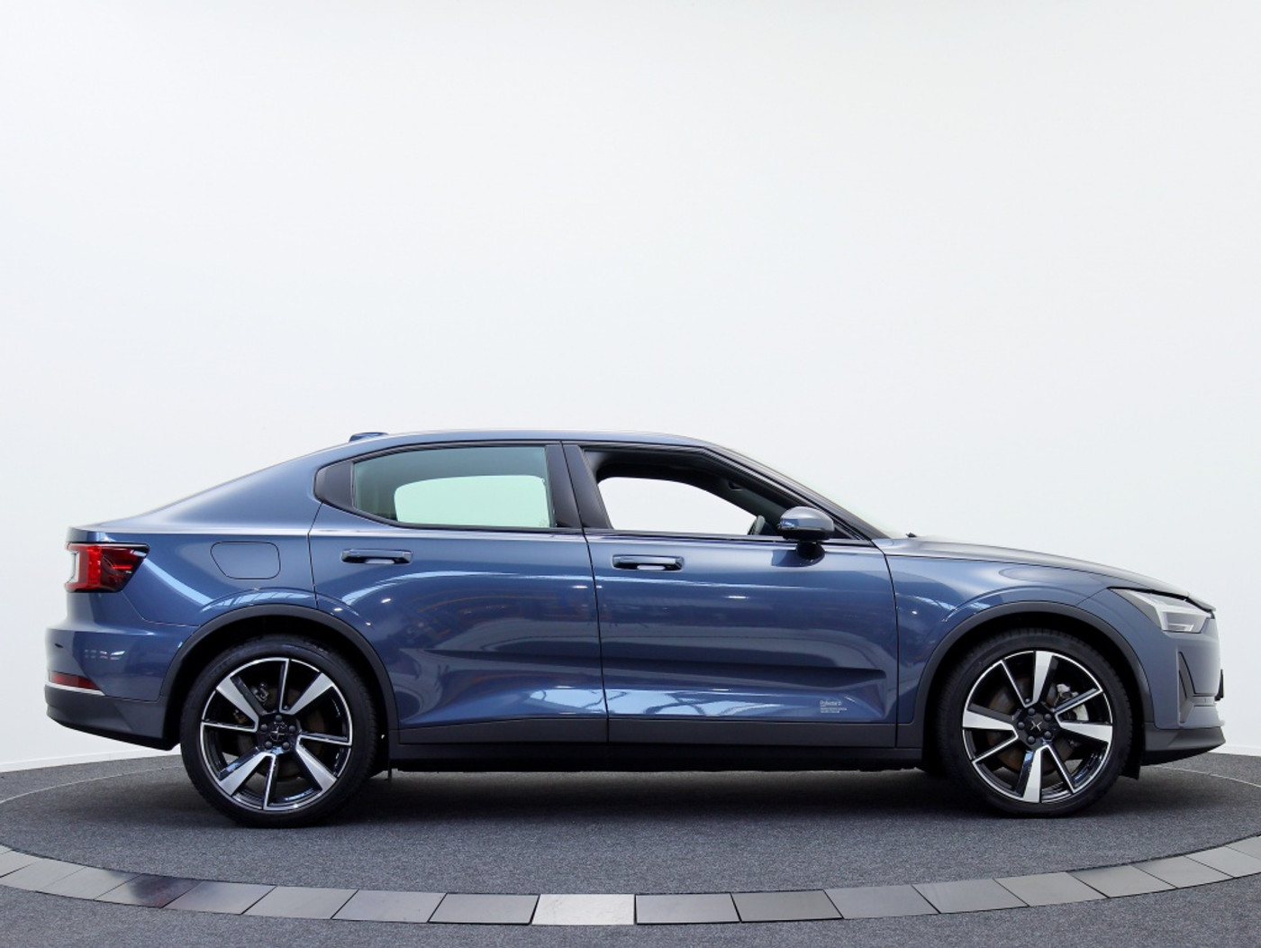 Foto van Polestar Polestar 2