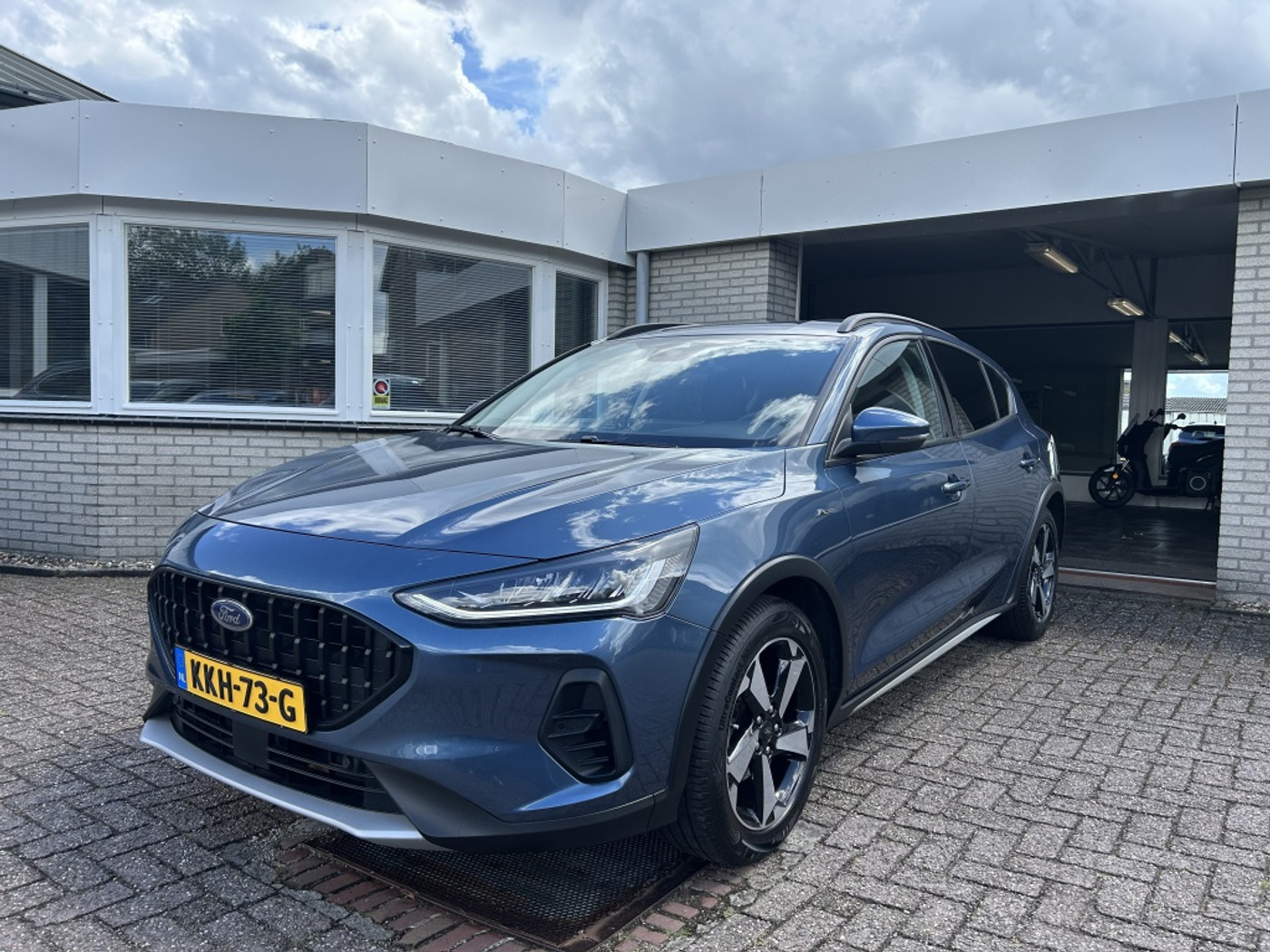 Ford Focus 1.0 mild Hybrid 155 pk Active X 2022 - voorkant