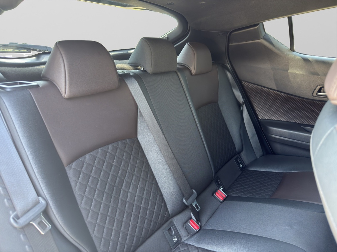 Foto van Toyota Toyota C-hr