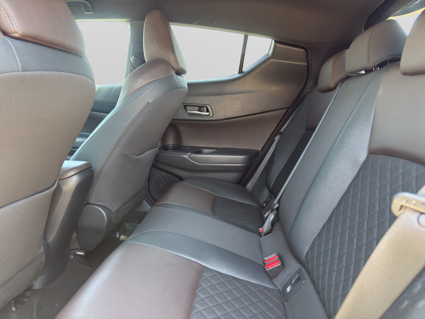 Foto van Toyota Toyota C-hr