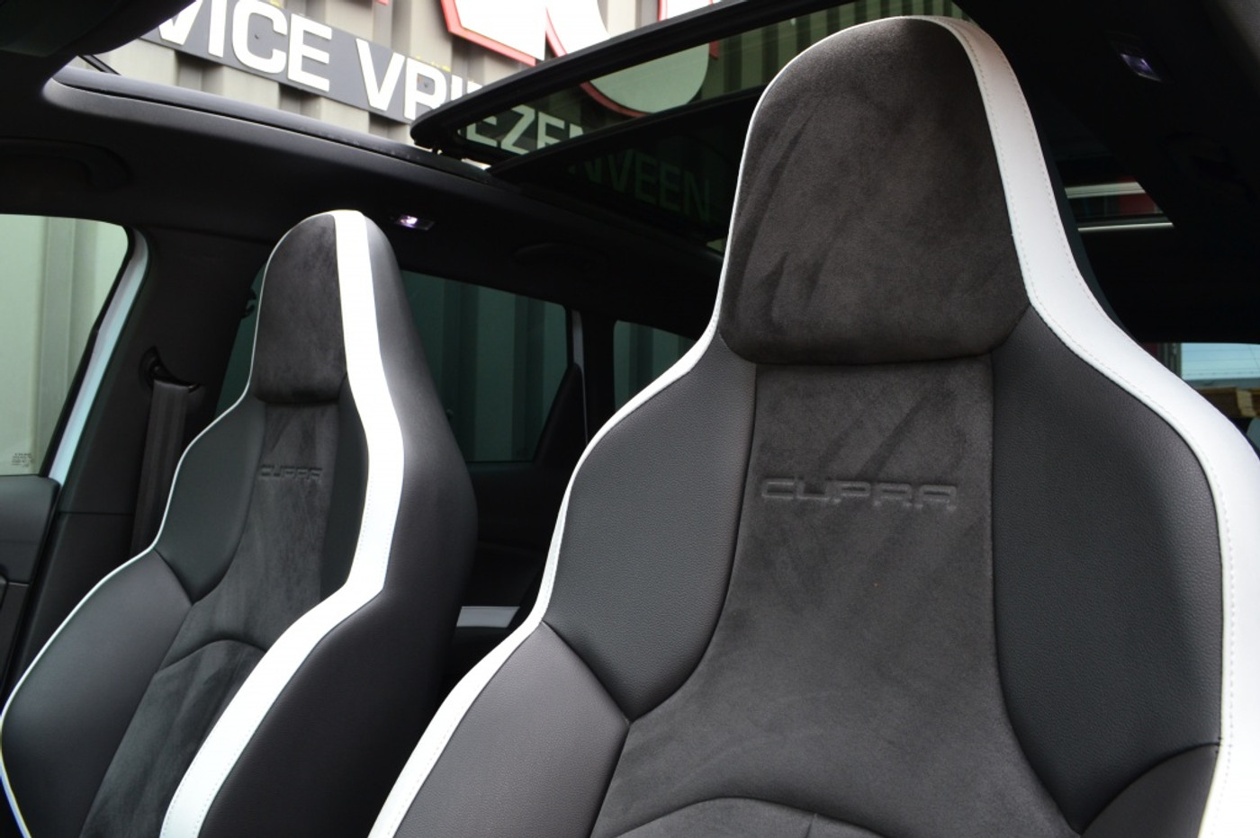 Foto van Seat Leon ST