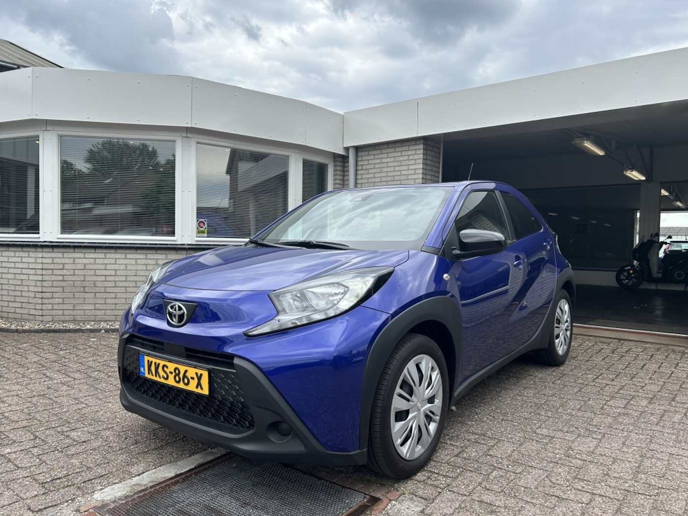 Toyota Toyota Aygo X 1.0 VVT-i MT  Clima / Carplay 2024 - voorkant