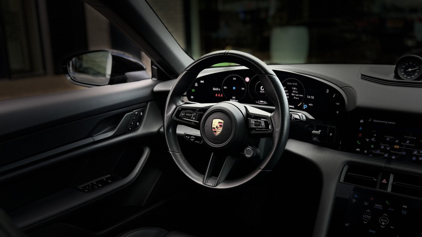 Foto van Porsche Taycan 4s