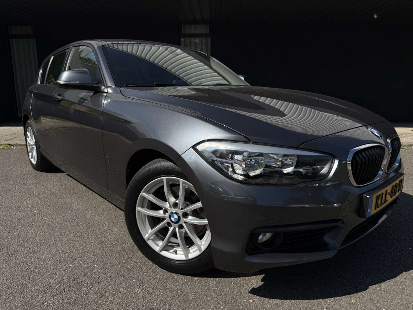 BMW 118i 118i -Automaat - 79.000km - trekhaak - 2017 - voorkant