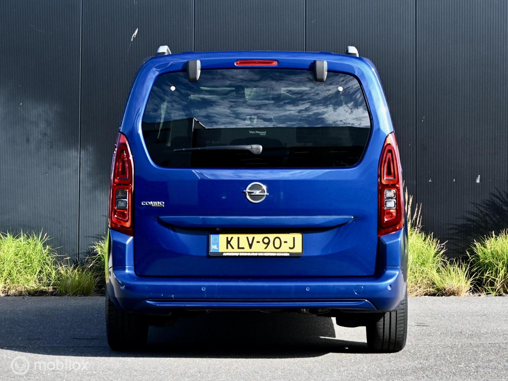 Foto van Opel Combo Tour