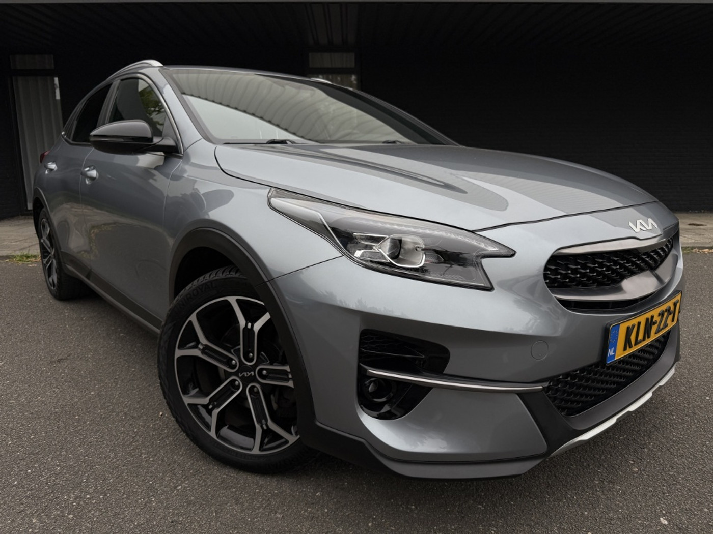 Kia Xceed 1.0 T-GDi dynamic line - goede uitvoering - fabrieksgarantie - 2022 - voorkant