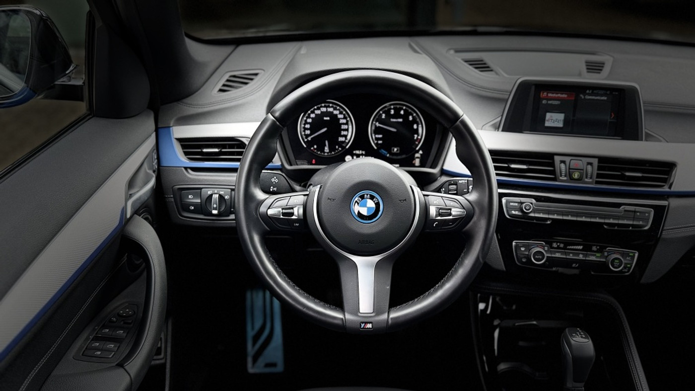 Foto van BMW X1 Xdrive25e