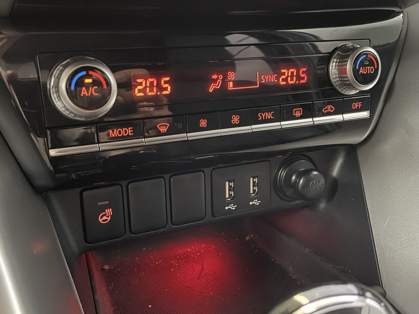 Foto van Mitsubishi Mitsubishi Eclipse Cross