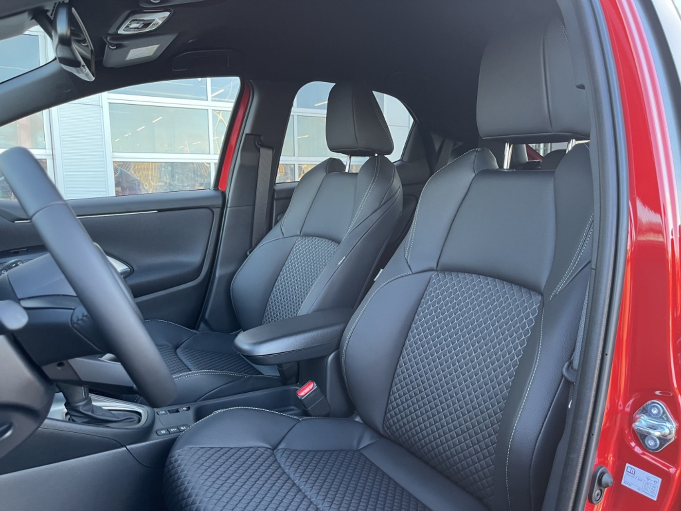 Foto van Mazda Mazda2 Hybrid