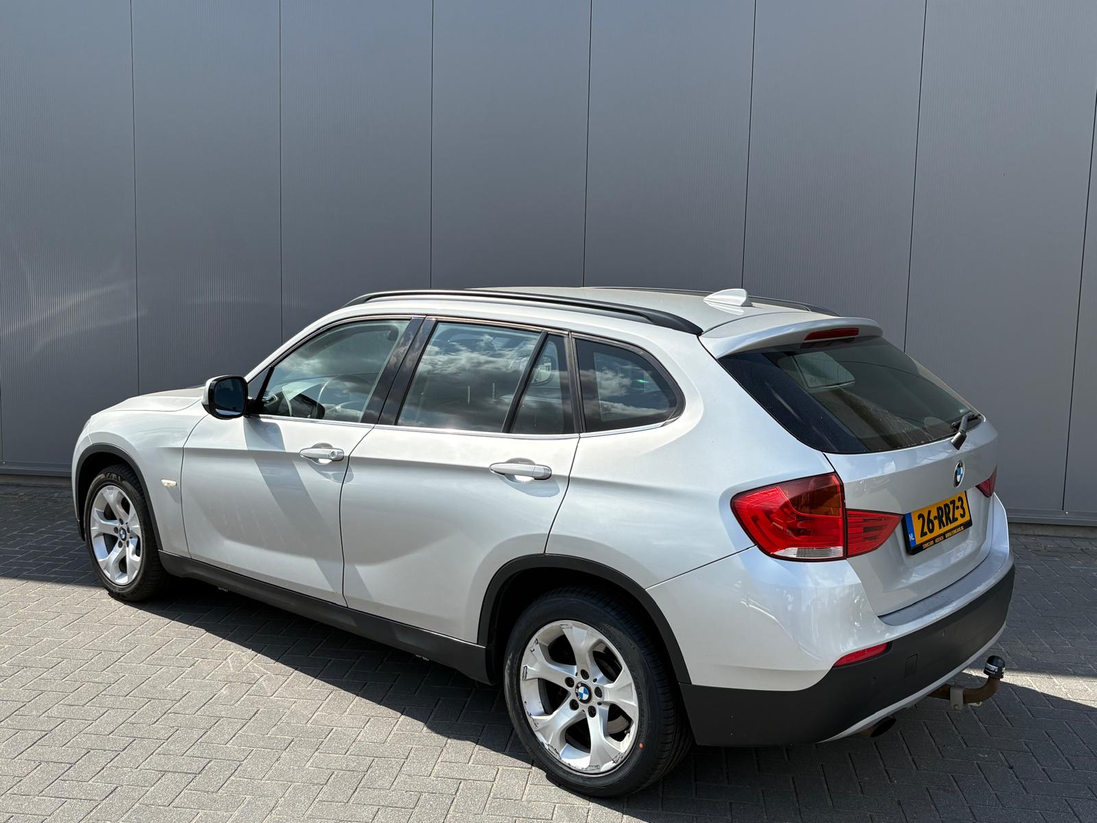 Foto van BMW X1 sDrive 18i