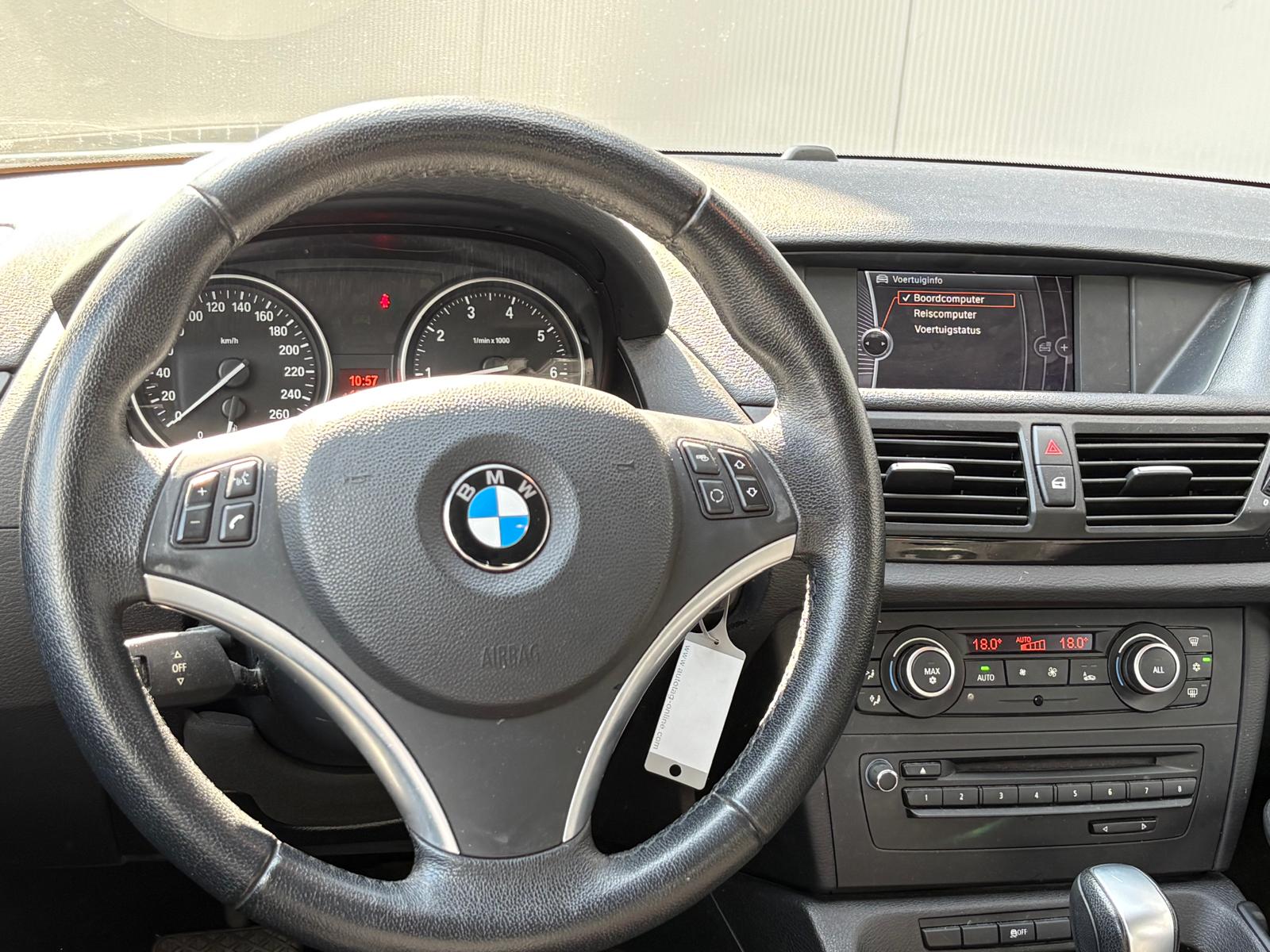 Foto van BMW X1 sDrive 18i