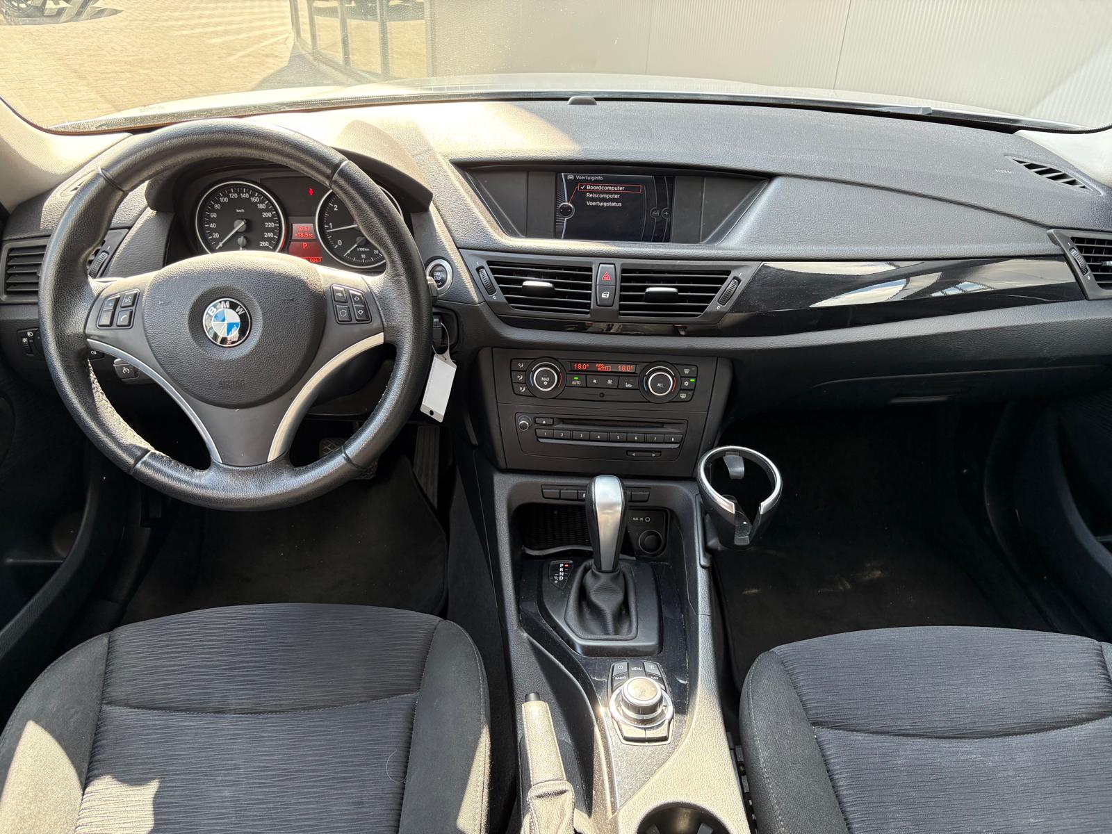Foto van BMW X1 sDrive 18i