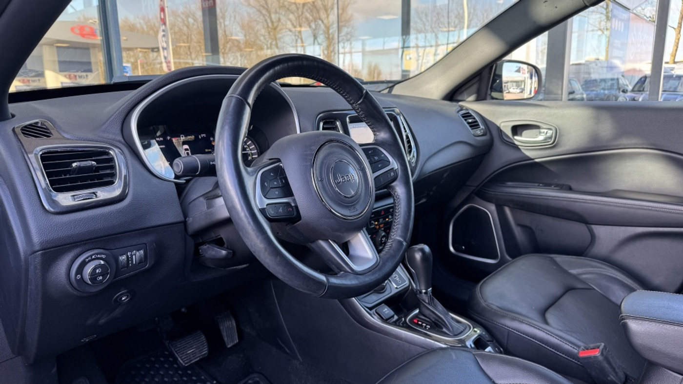 Foto van Jeep Compass