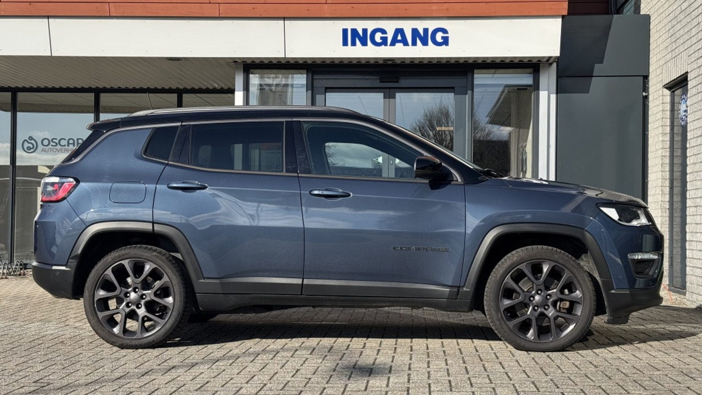 Foto van Jeep Compass