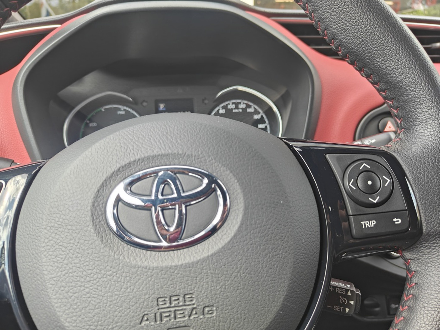 Foto van Toyota Toyota Yaris Hybrid