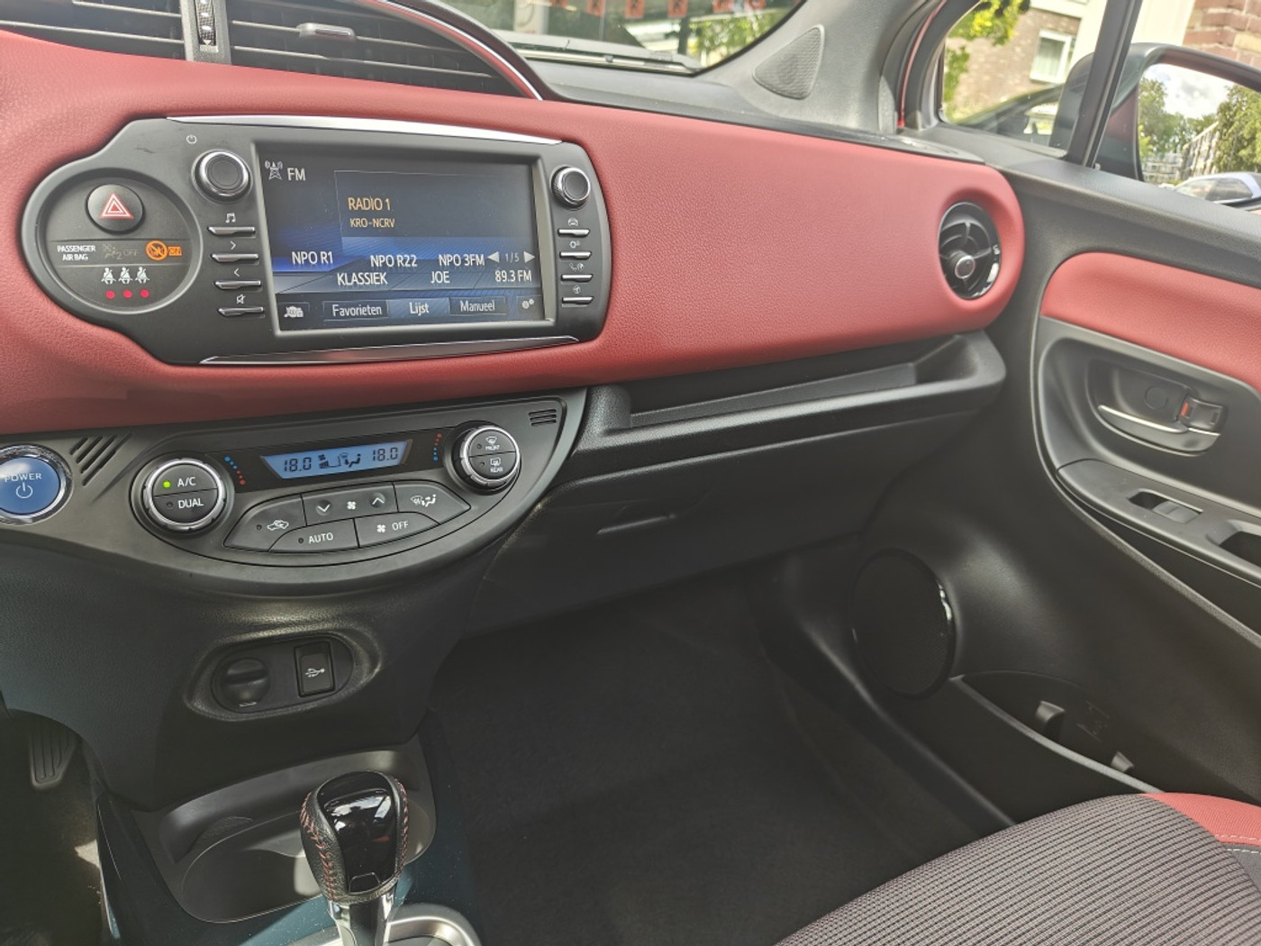 Foto van Toyota Toyota Yaris Hybrid