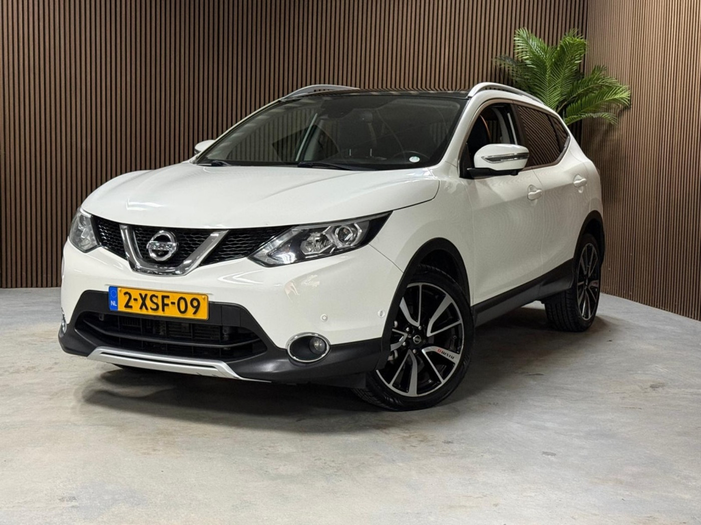Nissan Nissan Qashqai 1.2 Tekna 2014 - voorkant