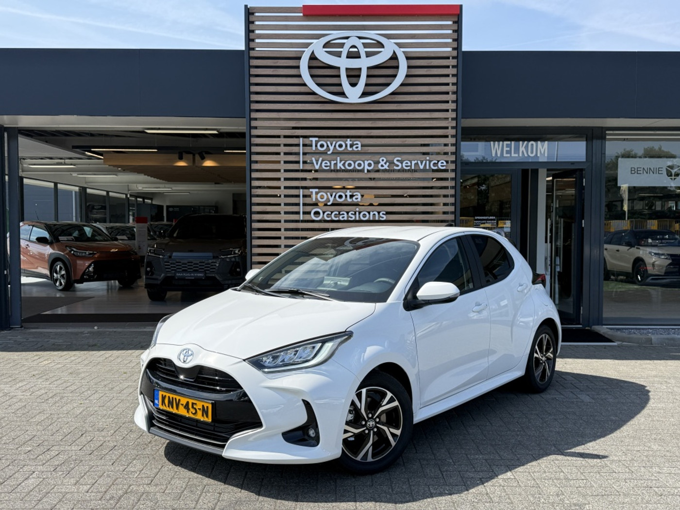 Toyota Toyota Yaris 1.5 Hyb. 115 Dynamic 2026 - voorkant
