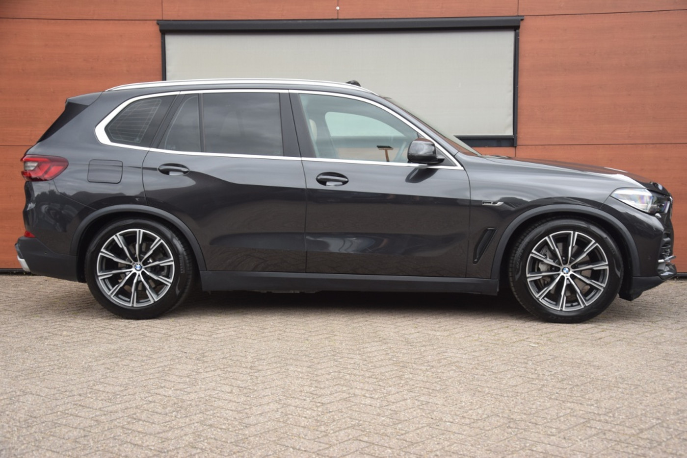 Foto van BMW X5 Xdrive45e