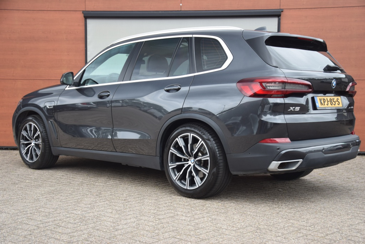 Foto van BMW X5 Xdrive45e