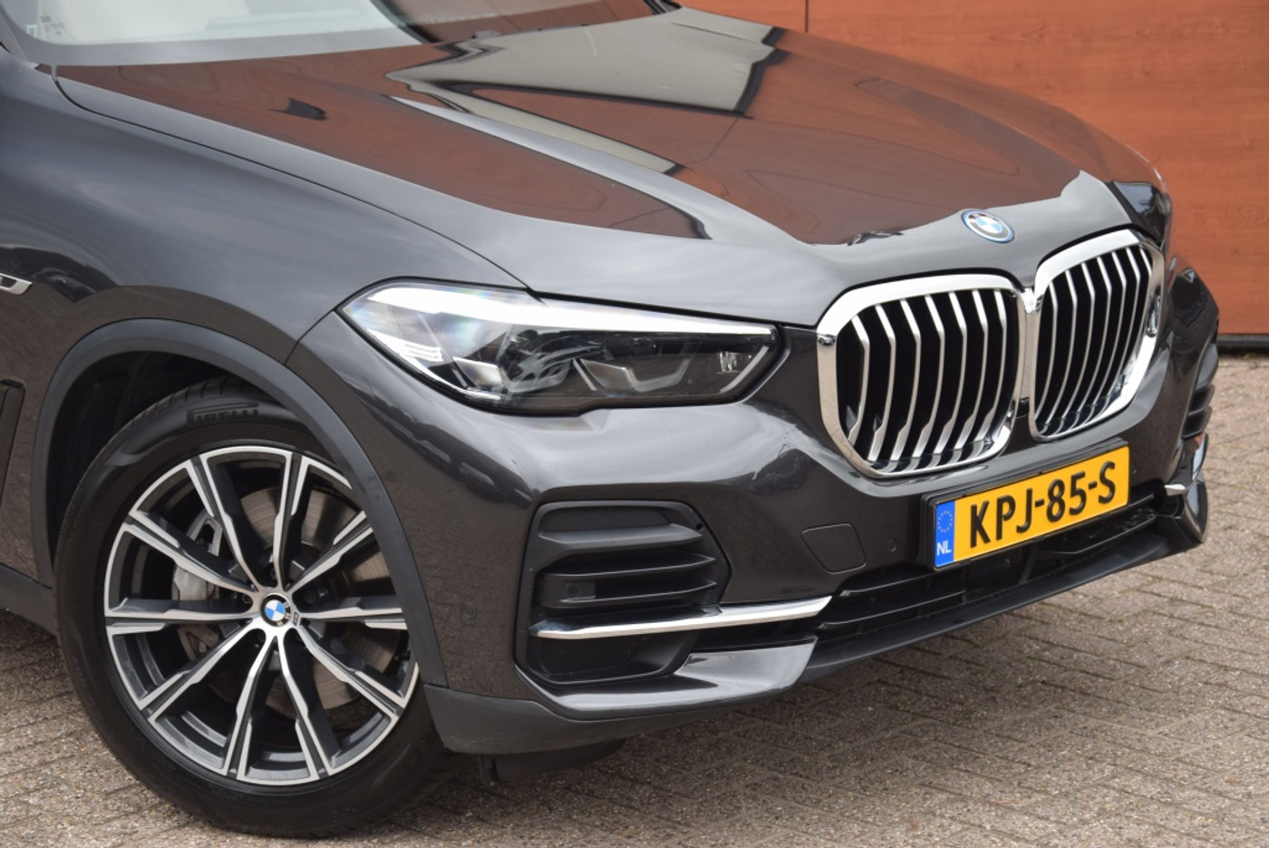Foto van BMW X5 Xdrive45e