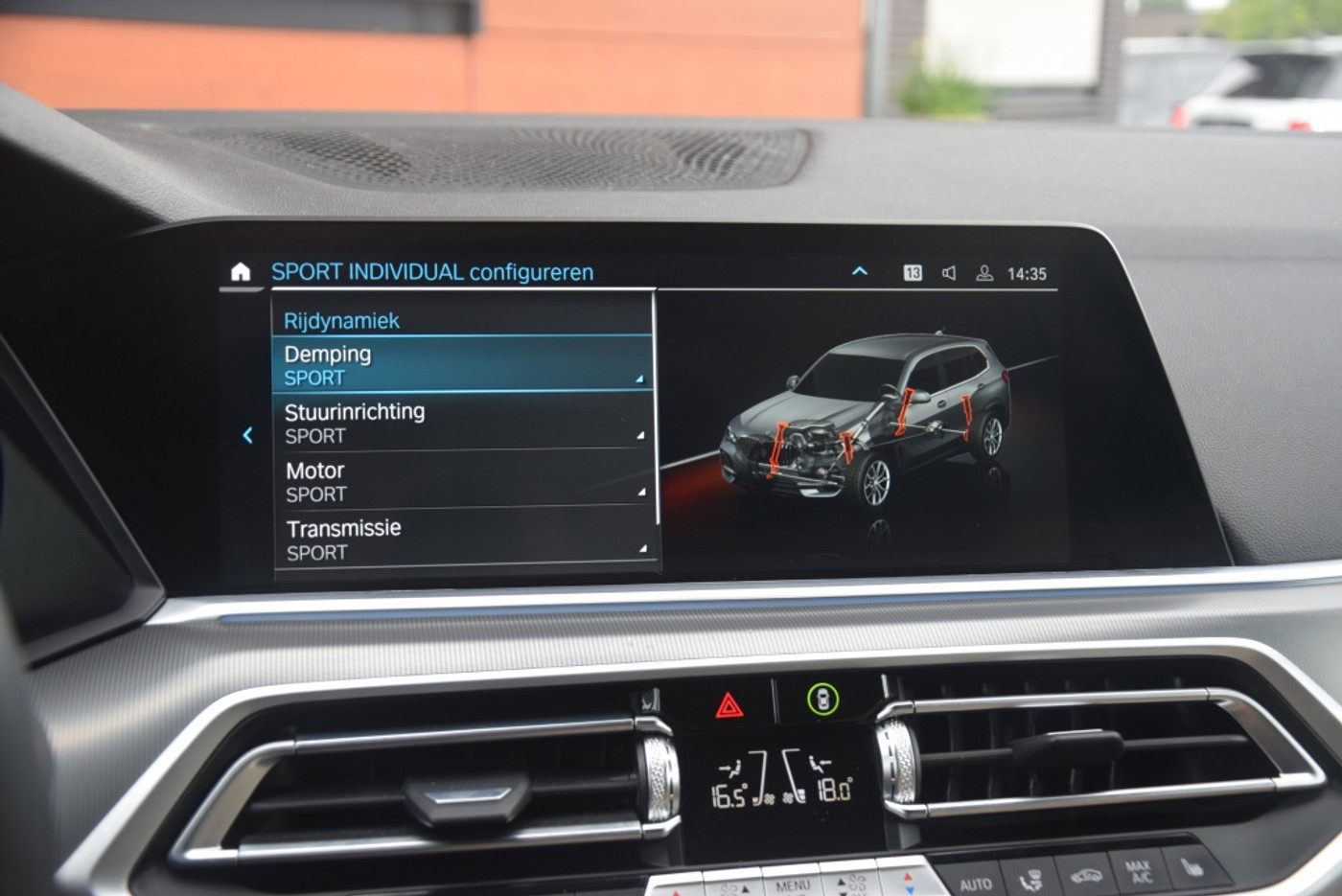 Foto van BMW X5 Xdrive45e