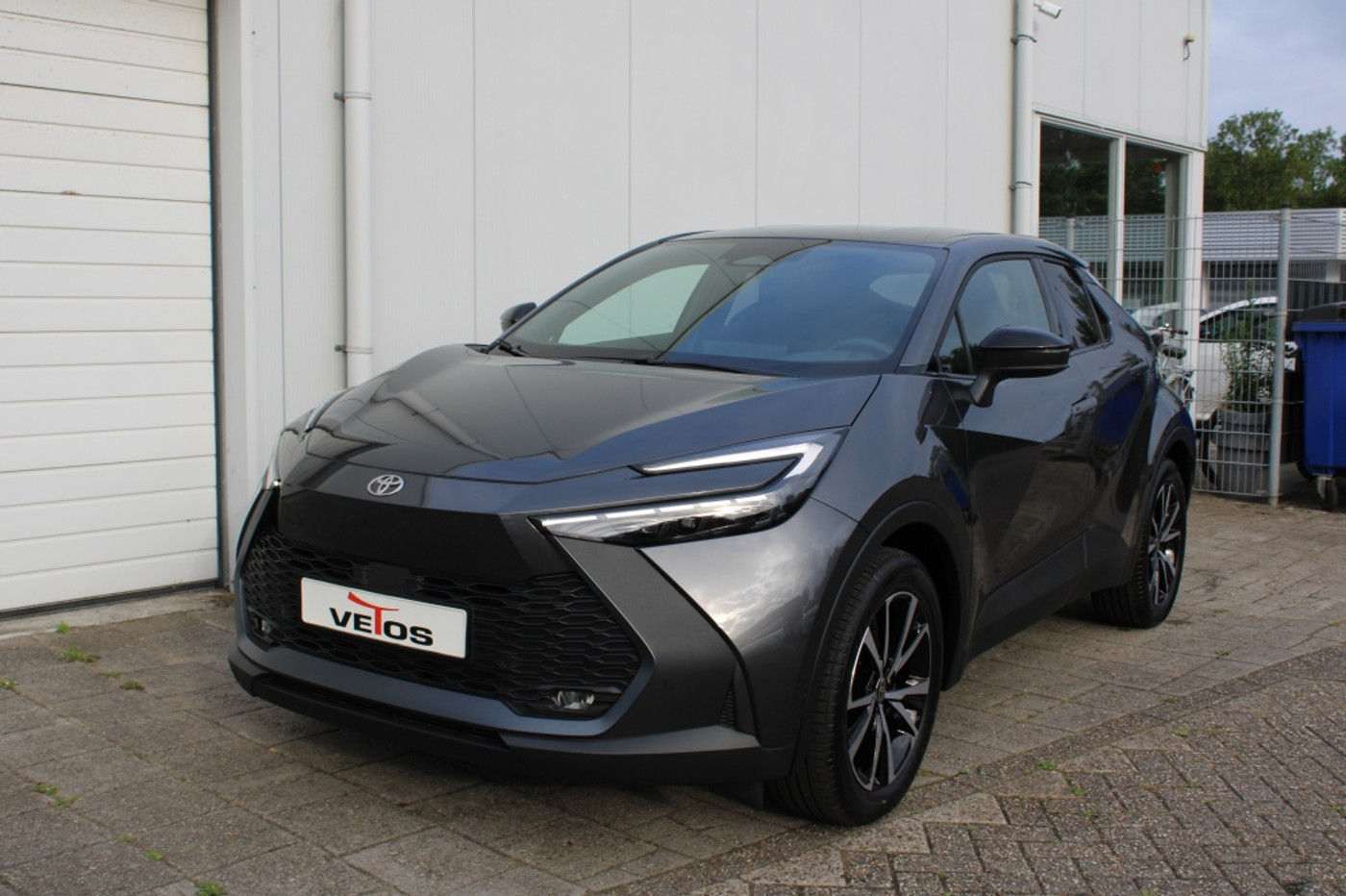 Toyota Toyota C-hr 2.0 PHEV 220 Dynamic Plug-In Hybride 2026 - voorkant