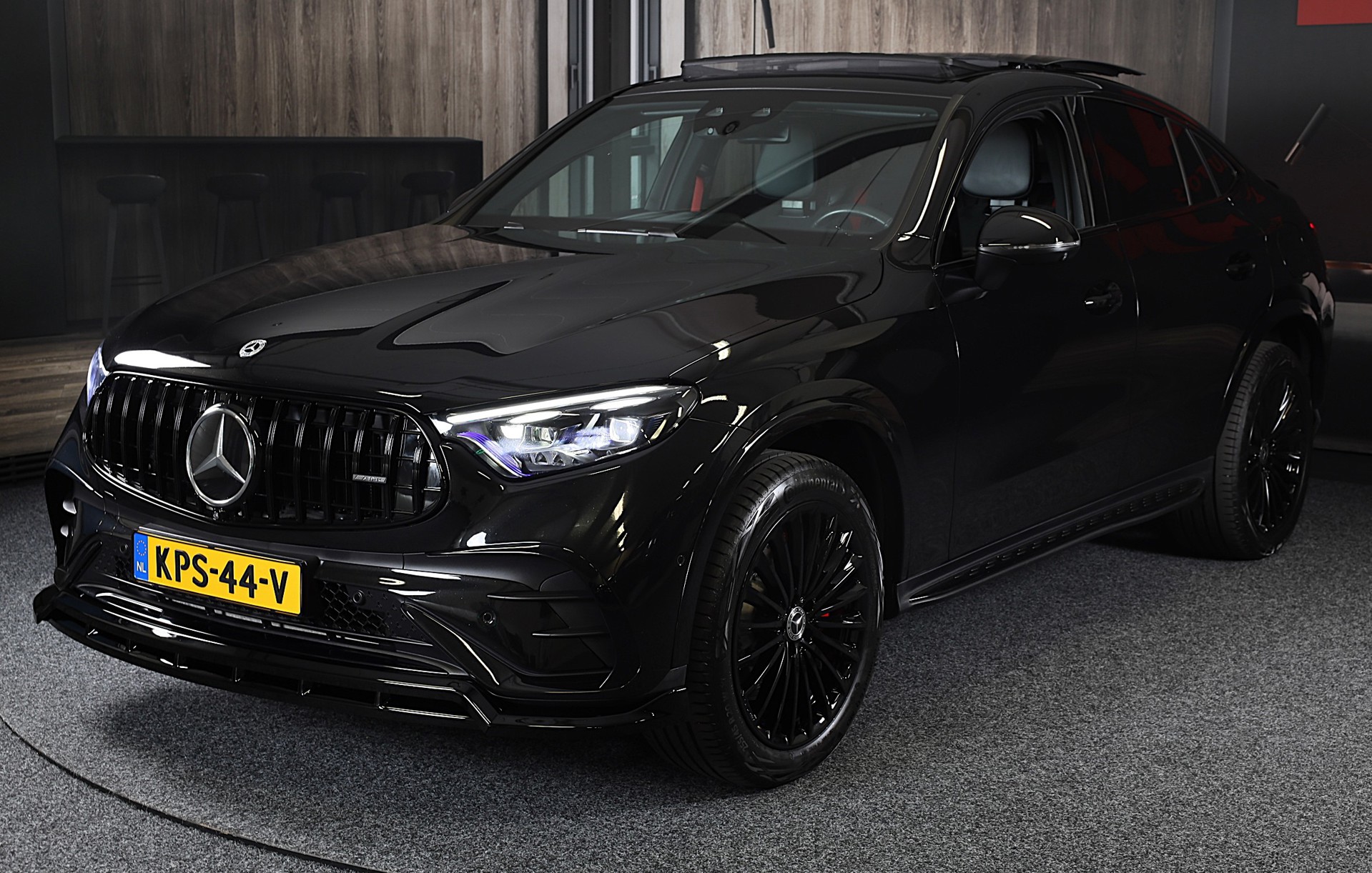 Foto van Mercedes-Benz GLC 400 E 4Matic