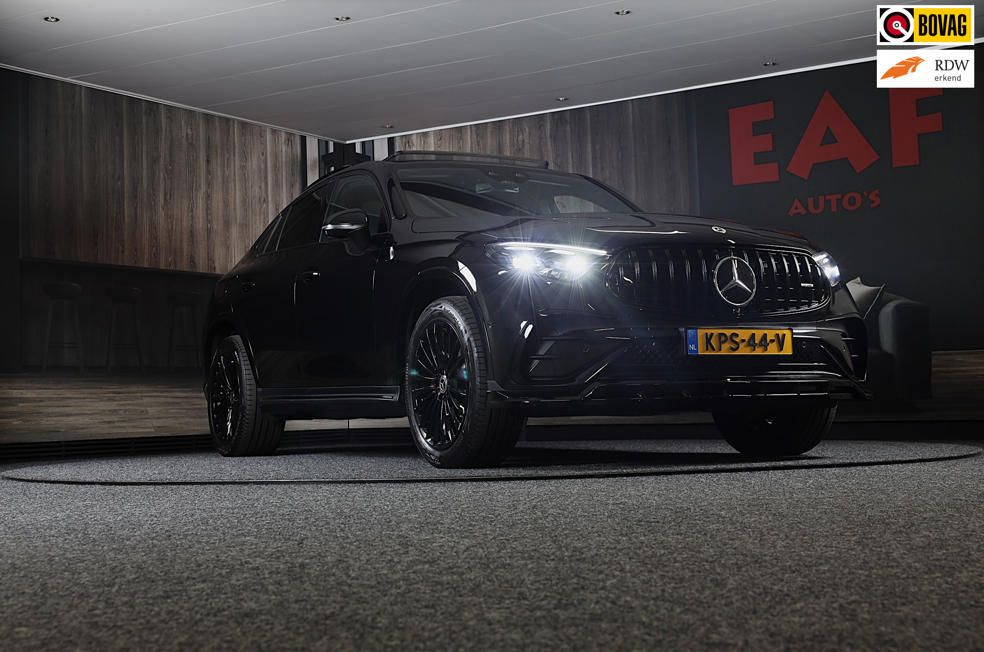 Mercedes-Benz GLC 400 E 4Matic 400e 4MATIC AMG 63 Look / Acc / 360 Camera / Burmester / Head Up / Lane Assist / Open Panoramadak 2025 - voorkant