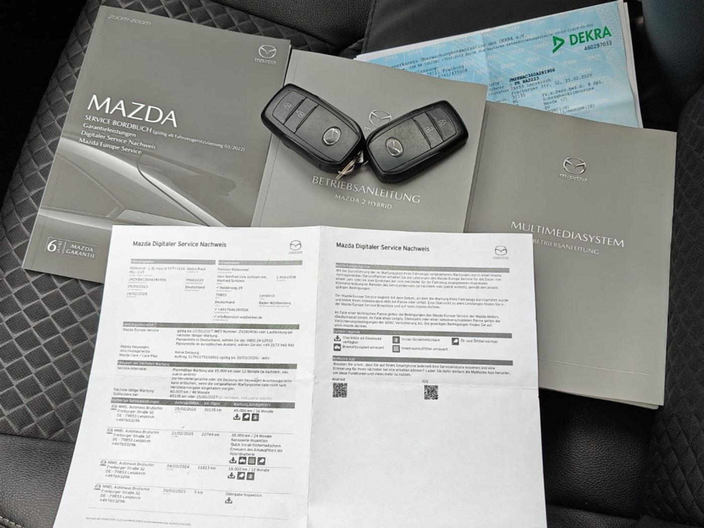 Foto van Mazda Mazda2 Hybrid