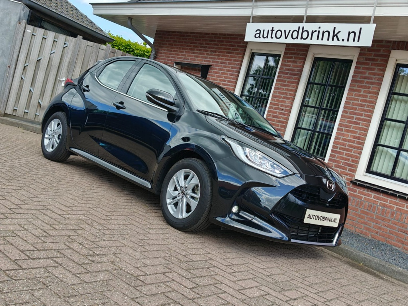 Foto van Mazda Mazda2 Hybrid